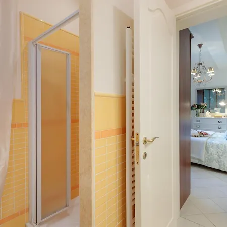 Dana, 4 Bedrooms 4 Bathrooms Retreat With Private Swimming Pool And * Valgiano